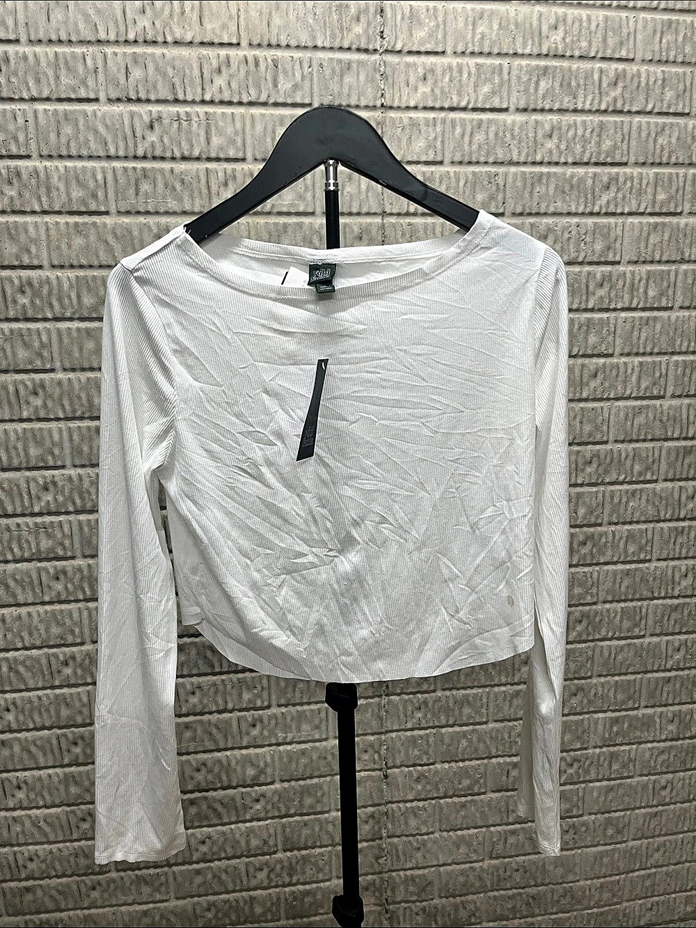 Wild Fable Long Sleeve Cropped Top in White Size Large NWT